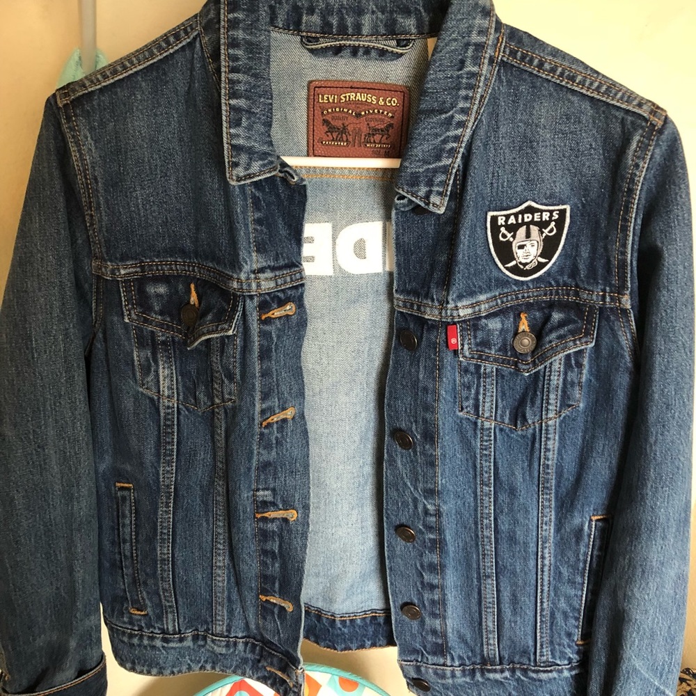 Levi’s Raiders jean jacket